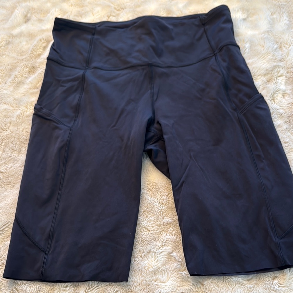 Lululemon Athletica Black Bike Shorts with Moisture-Wicking Fabric